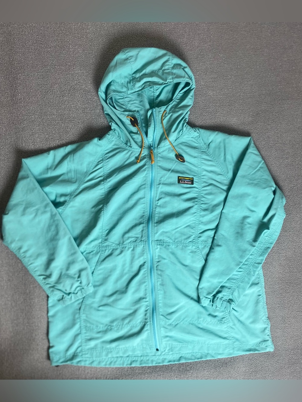 L.L. Bean Hooded Utility Jacket Water and Wind Resistant Hiking Camping Campcore